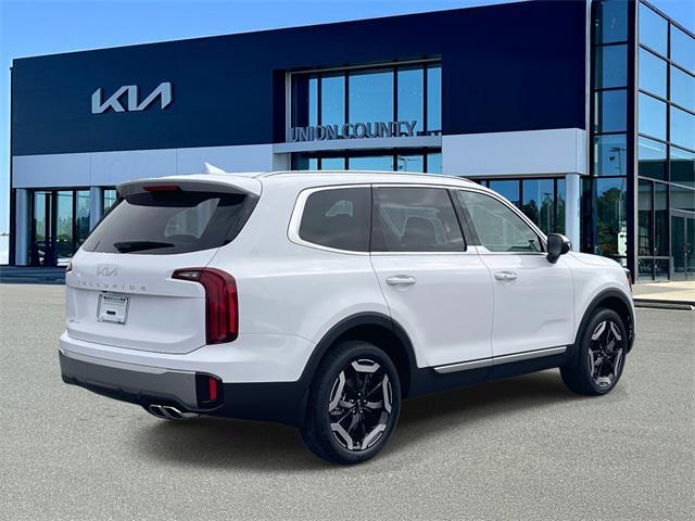 new 2025 Kia Telluride car, priced at $40,215