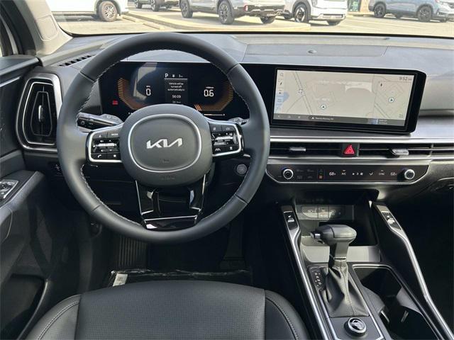 new 2025 Kia Sorento car, priced at $35,992