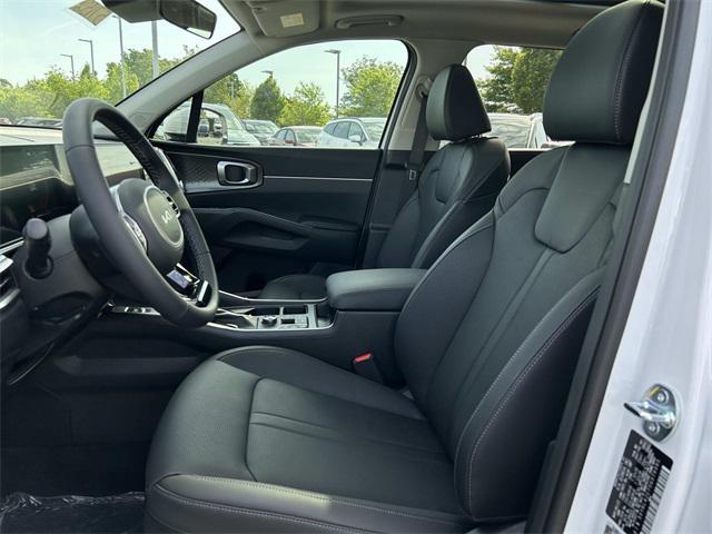 new 2025 Kia Sorento car, priced at $35,992