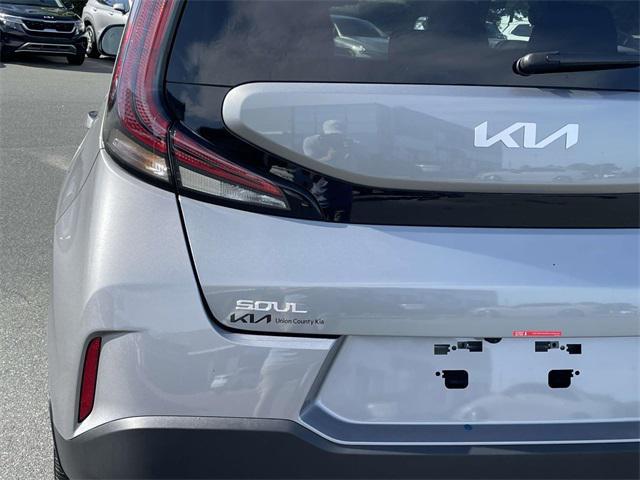 new 2025 Kia Soul car, priced at $25,281