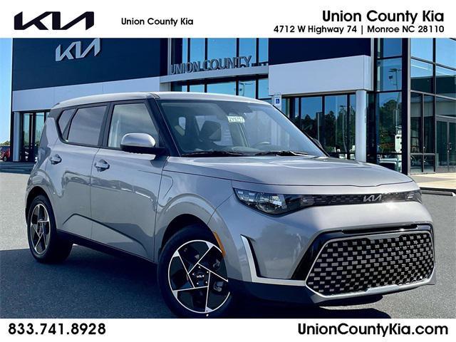new 2025 Kia Soul car, priced at $25,281