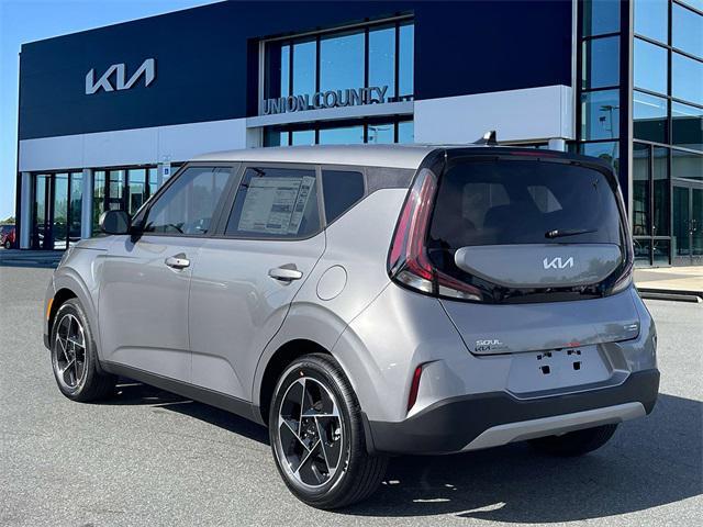 new 2025 Kia Soul car, priced at $25,281