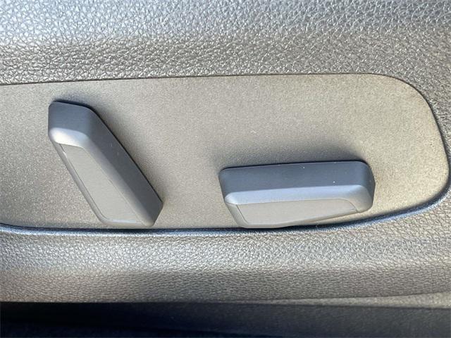 new 2026 Kia Carnival car, priced at $45,334