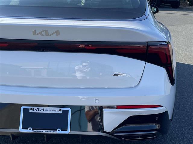 new 2026 Kia K5 car, priced at $28,894