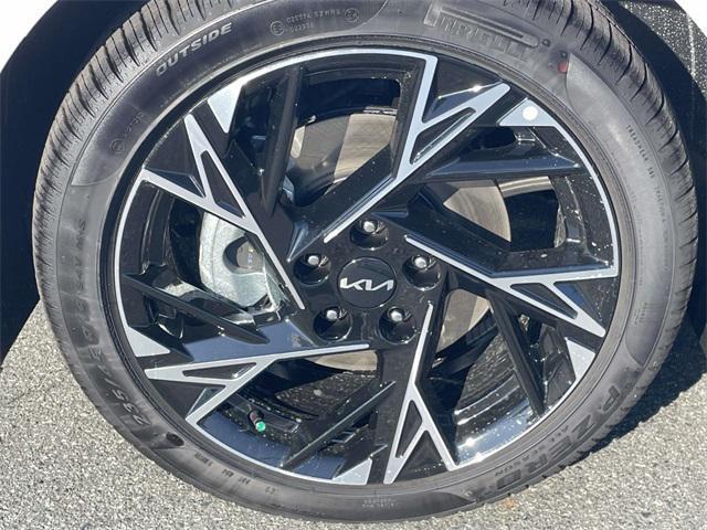 new 2026 Kia K5 car, priced at $28,894