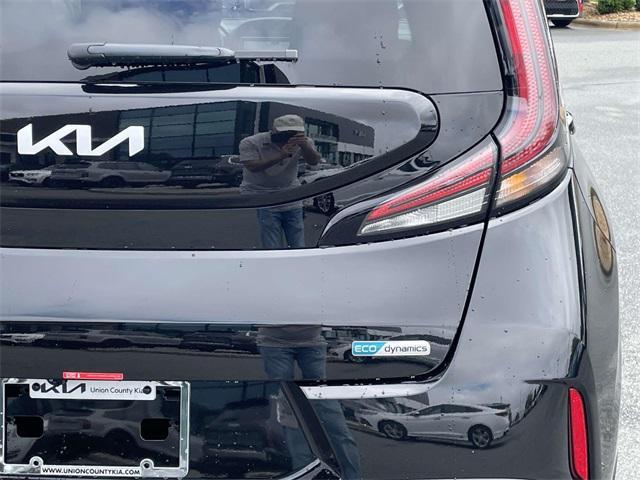 new 2025 Kia Soul car, priced at $25,306