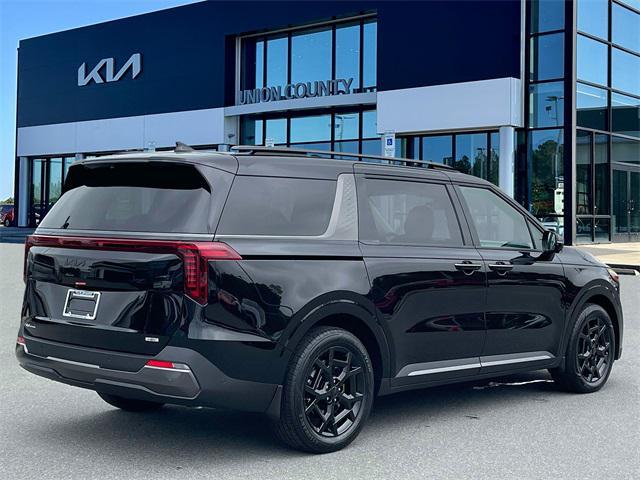 new 2025 Kia Carnival Hybrid car, priced at $53,544