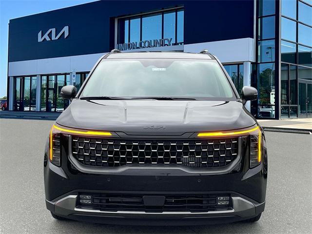 new 2025 Kia Carnival Hybrid car, priced at $53,544