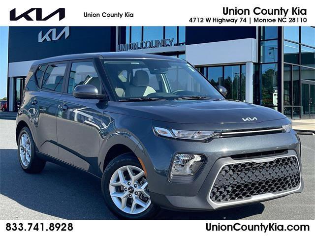 used 2022 Kia Soul car, priced at $16,500