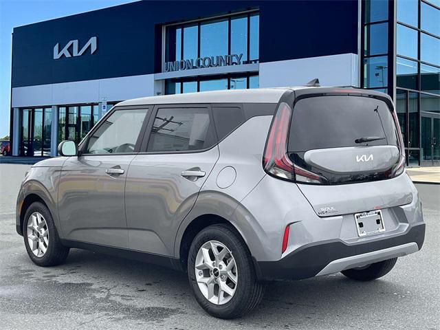 new 2025 Kia Soul car, priced at $20,740