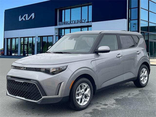 new 2025 Kia Soul car, priced at $20,740