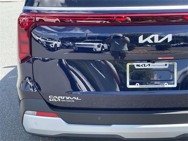 new 2025 Kia Carnival car, priced at $36,160