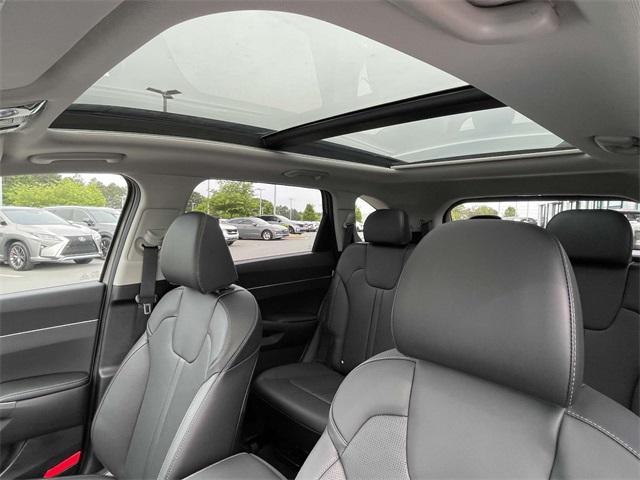 new 2025 Kia Sorento car, priced at $40,049