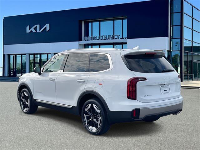 new 2025 Kia Telluride car, priced at $40,595