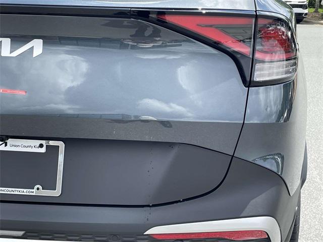 new 2025 Kia Sportage car, priced at $28,805