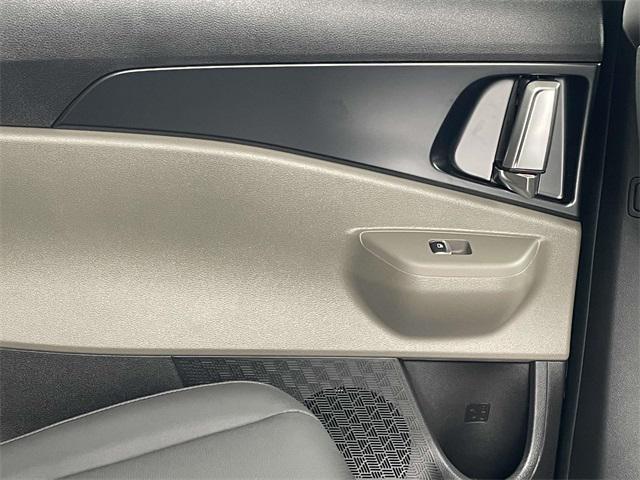 new 2026 Kia Carnival car, priced at $38,876
