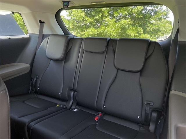 new 2025 Kia Carnival car, priced at $42,479
