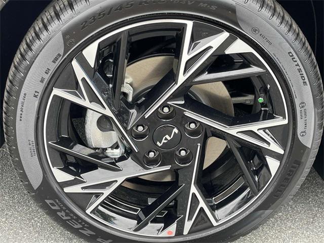 new 2025 Kia K5 car, priced at $31,711