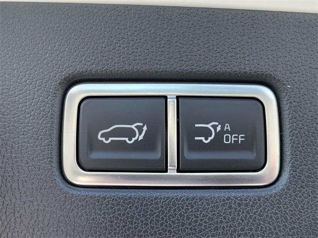 new 2025 Kia Sorento car, priced at $40,513
