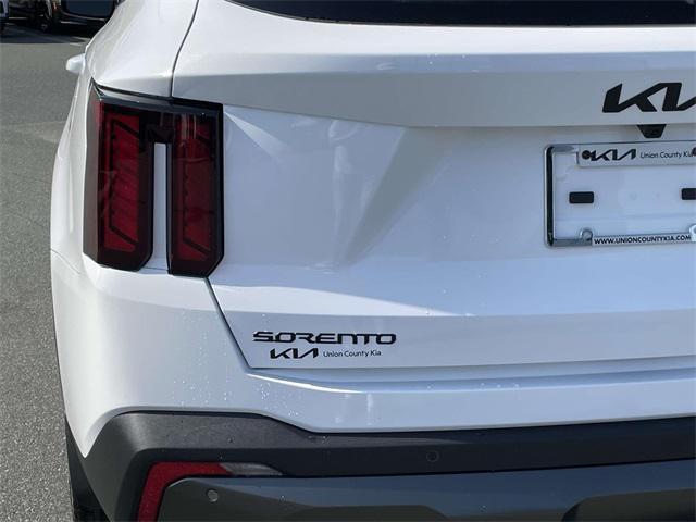 new 2025 Kia Sorento car, priced at $40,513