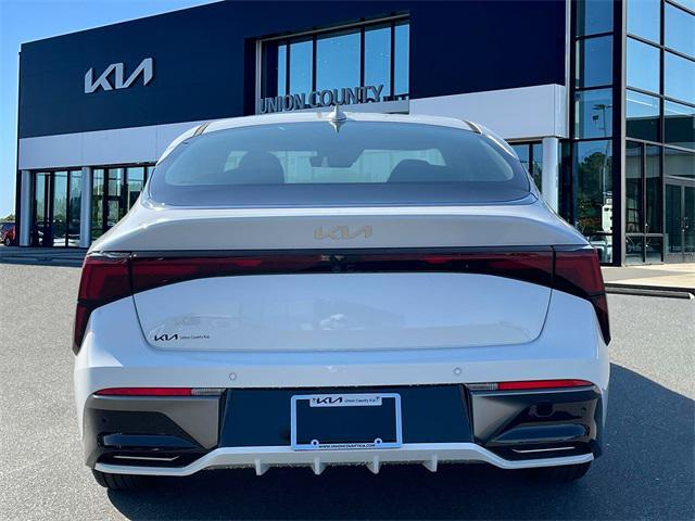 new 2025 Kia K5 car, priced at $27,222