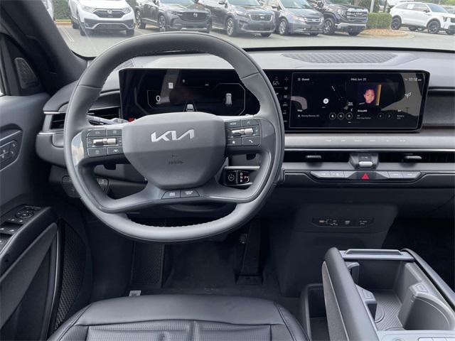 new 2026 Kia EV9 car, priced at $65,620
