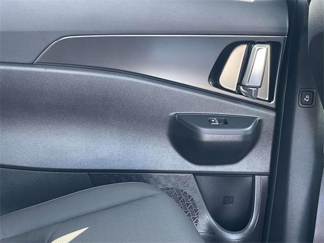 new 2026 Kia Carnival Hybrid car, priced at $52,968