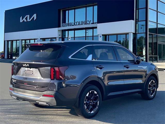 new 2025 Kia Sorento car, priced at $34,490