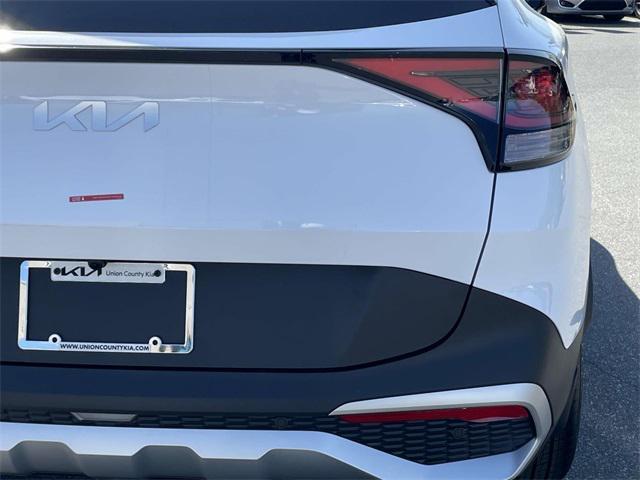 new 2025 Kia Sportage car, priced at $29,555