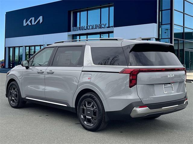 new 2025 Kia Carnival Hybrid car, priced at $47,843
