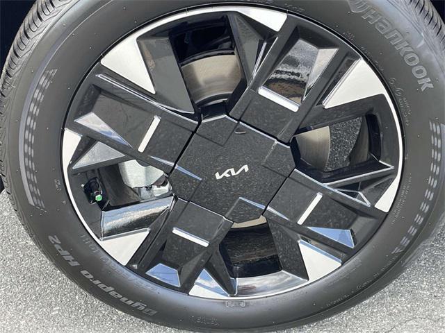 new 2026 Kia Sportage Hybrid car, priced at $41,605