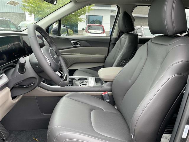 new 2026 Kia Carnival car, priced at $42,247