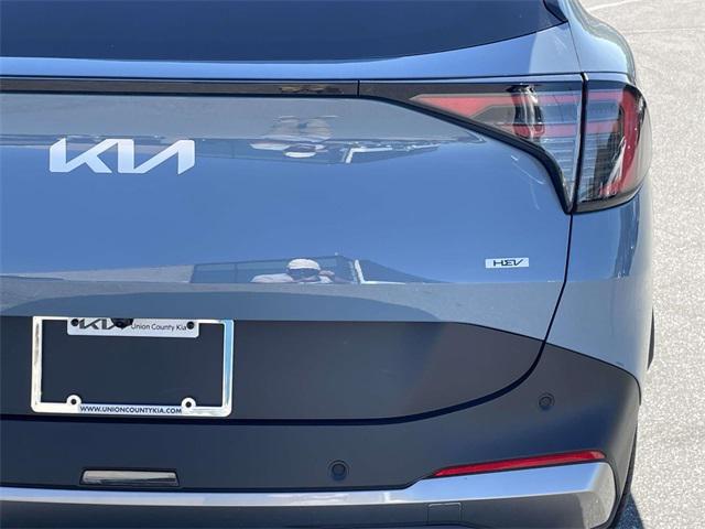 new 2026 Kia Sportage Hybrid car, priced at $33,883