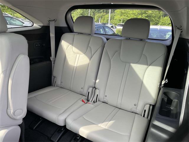 used 2025 Kia Sorento car, priced at $36,990