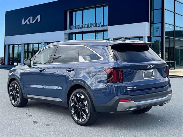 used 2025 Kia Sorento car, priced at $37,890