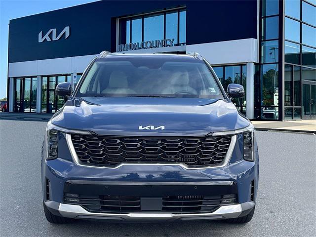 used 2025 Kia Sorento car, priced at $37,890
