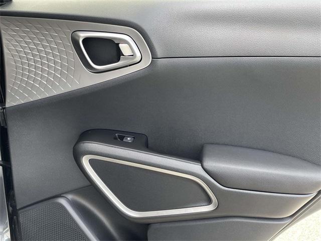 new 2025 Kia Soul car, priced at $21,335