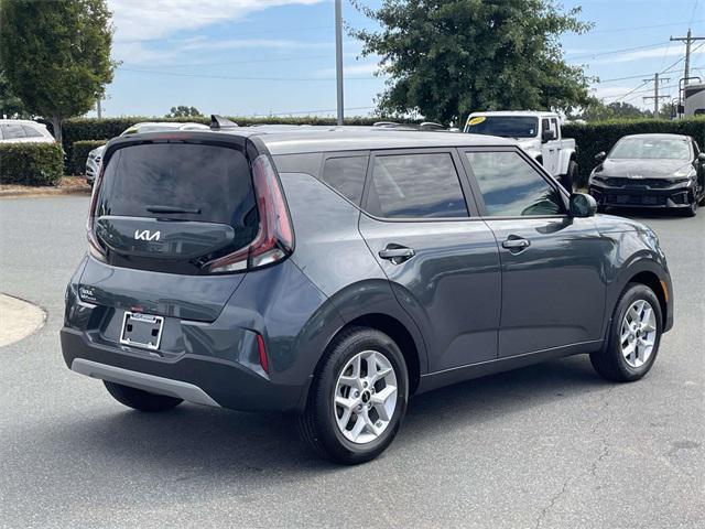 new 2025 Kia Soul car, priced at $21,335