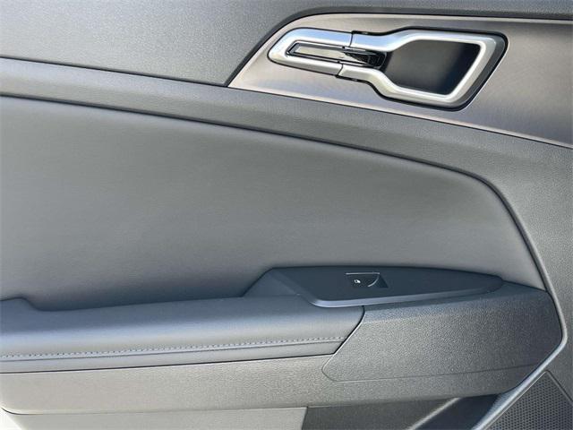 new 2026 Kia Sportage car, priced at $33,510