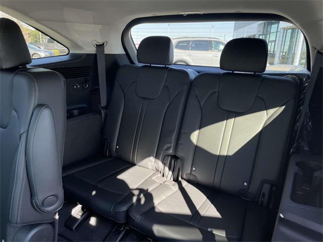 new 2025 Kia Sorento car, priced at $36,346