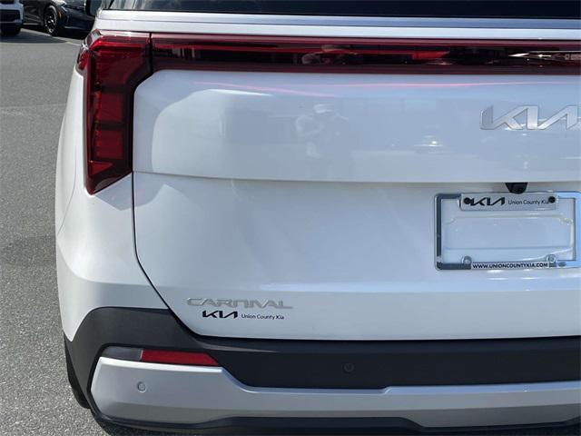 new 2025 Kia Carnival car, priced at $42,509