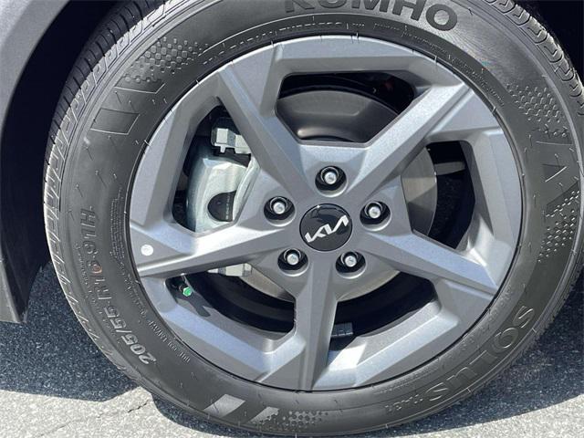 new 2025 Kia K4 car, priced at $23,699