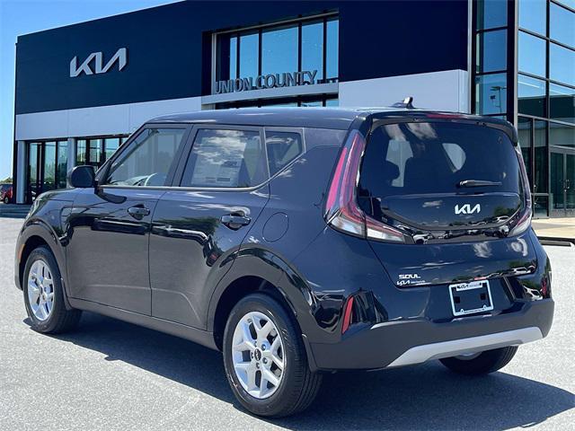 new 2025 Kia Soul car, priced at $21,813