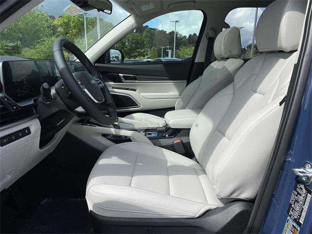 new 2025 Kia Telluride car, priced at $40,775