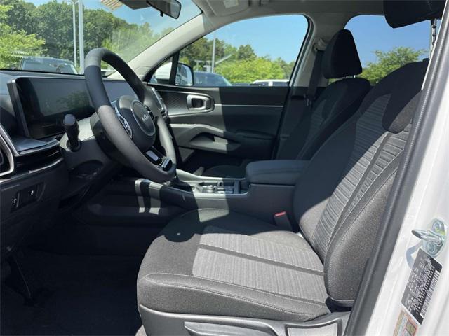 new 2025 Kia Sorento car, priced at $31,912