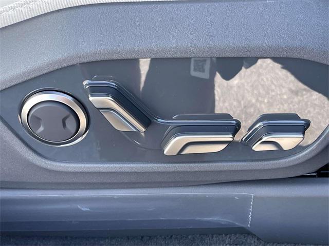new 2026 Kia EV9 car, priced at $63,680