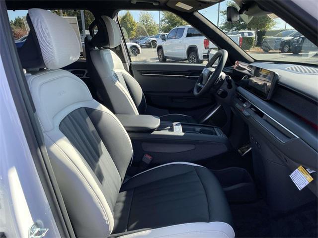 new 2026 Kia EV9 car, priced at $63,680