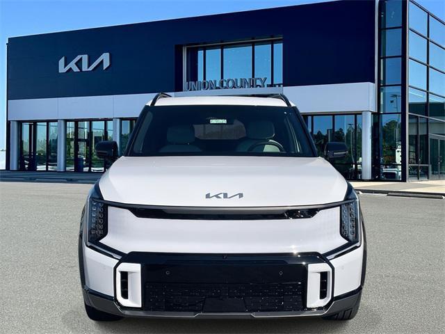 new 2026 Kia EV9 car, priced at $63,680