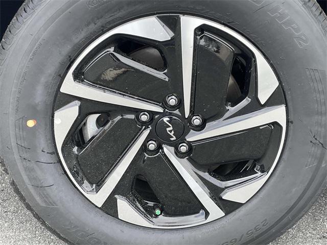 new 2025 Kia Sportage Hybrid car, priced at $28,392