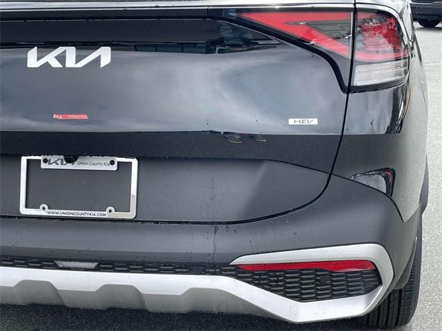 new 2025 Kia Sportage Hybrid car, priced at $28,392